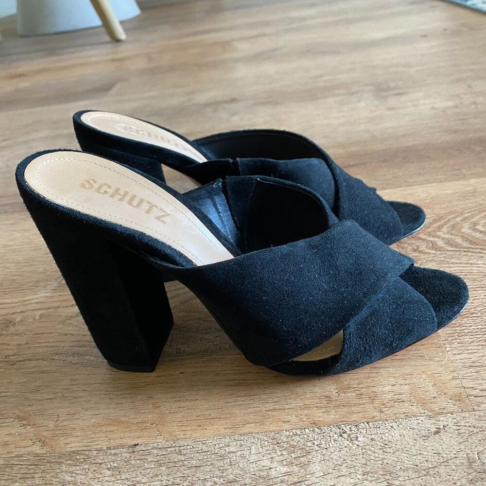 Schutz Callie Black Velvet Crossover heeled mules - Size 8.5